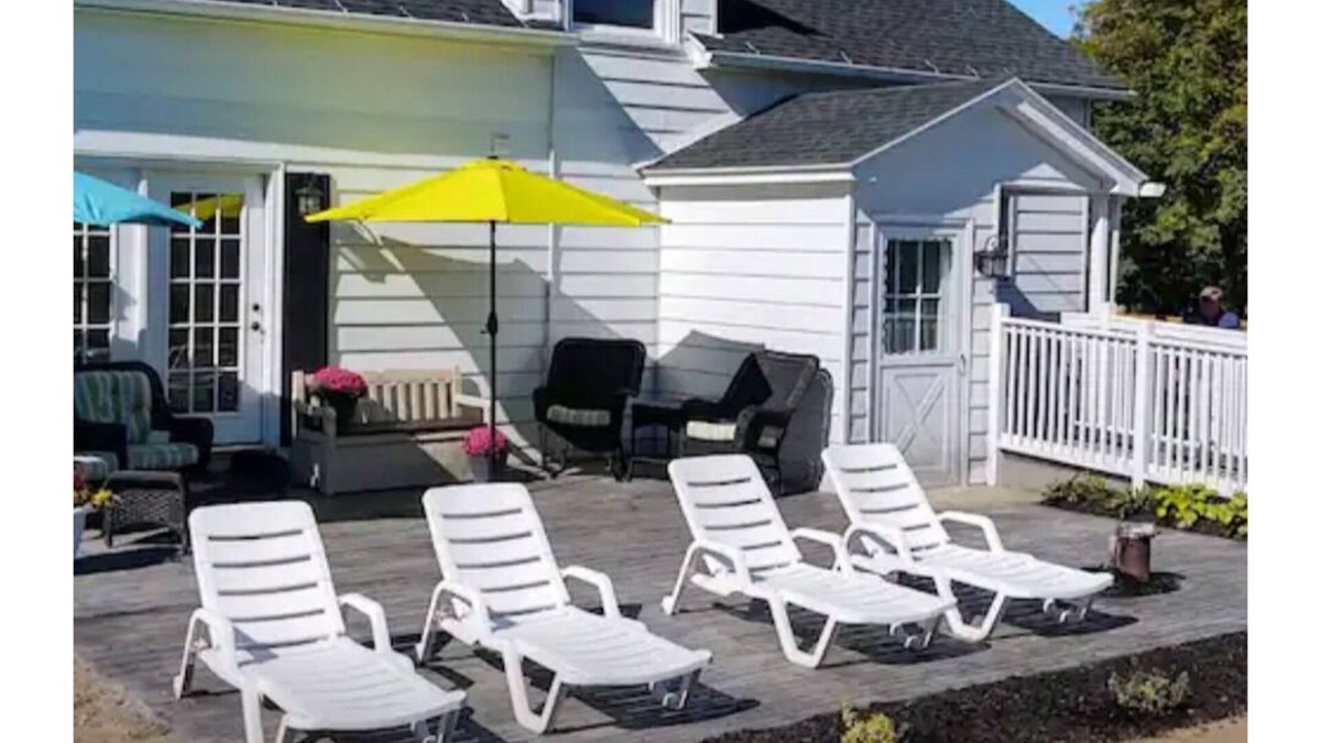 Fredonia Other | BitterSweet Vineyard Views along Chatauqua Wine Trail w/hot tub and pet friendly