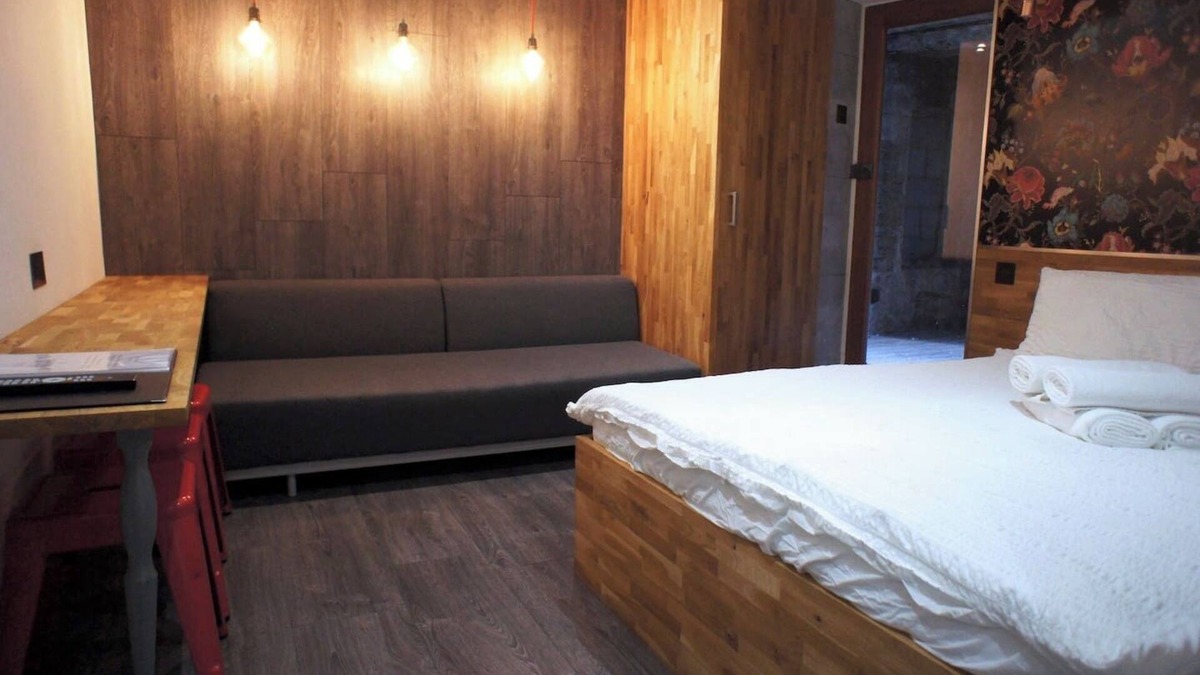 Spitalfields Apartment | BL1 BRICK LANE STUDIO