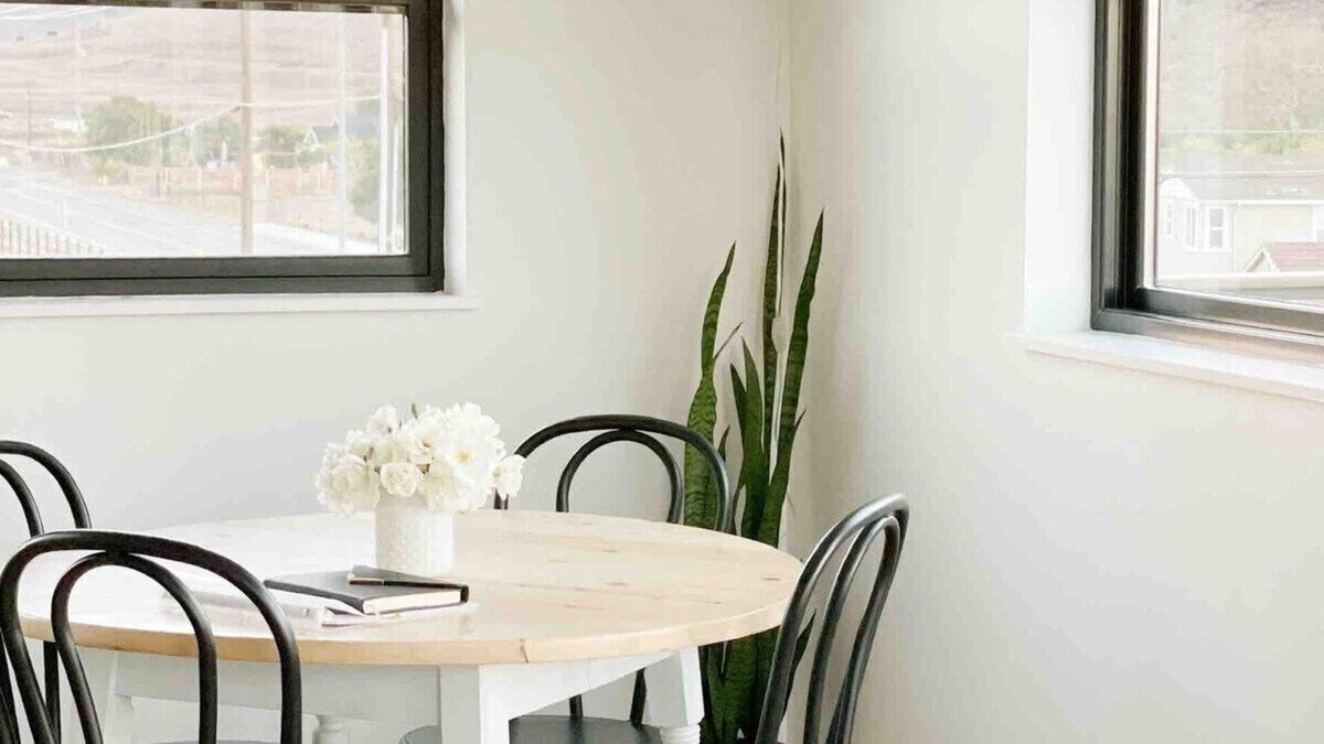 San Luis Obispo House | Black Barn Ranch: Pet Friendly with Hill Views + Downtown Close