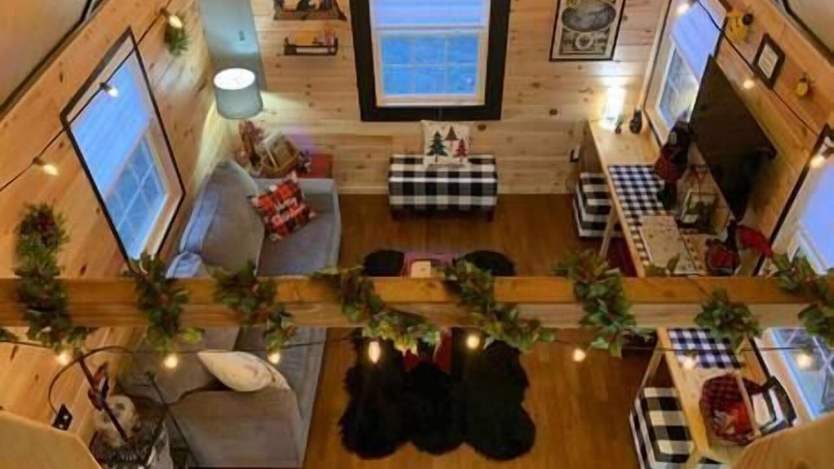 Dunlap Cabin | Black Bear Bungalow at Coops Creek Cabins
