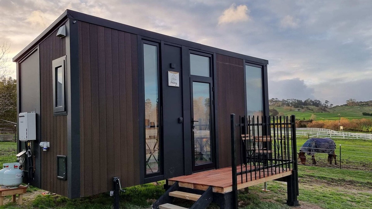 Waitoki House | Black Horse Cabin 1 by Tiny Away