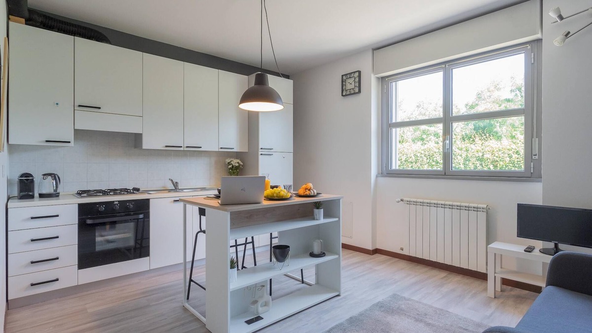 Albate Apartment | Black Loft Como in Como