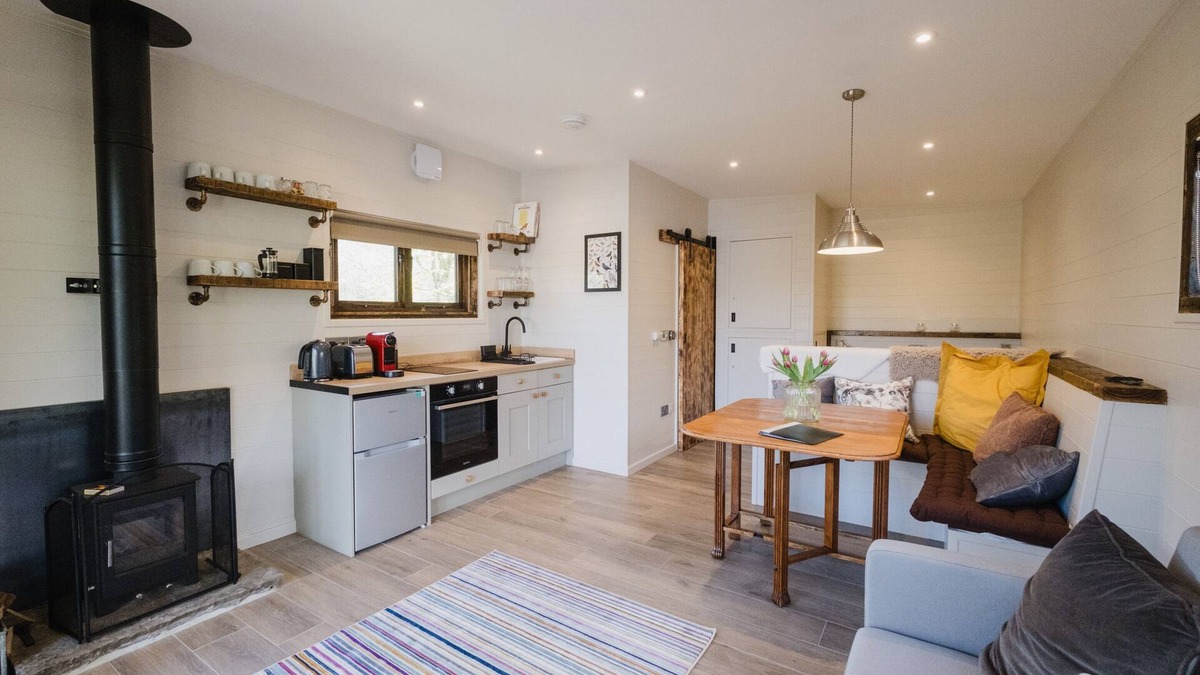 Marsden Cabin | Black Moss, Cosy cabin