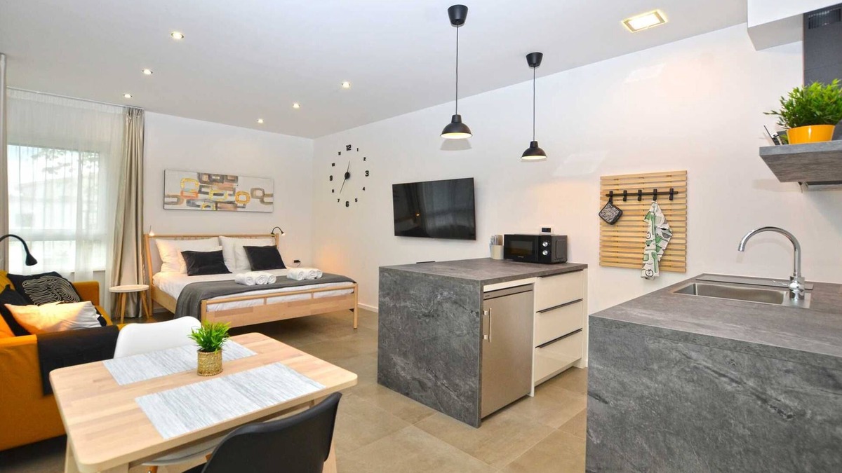 Bale Apartment | Black & White studio 1