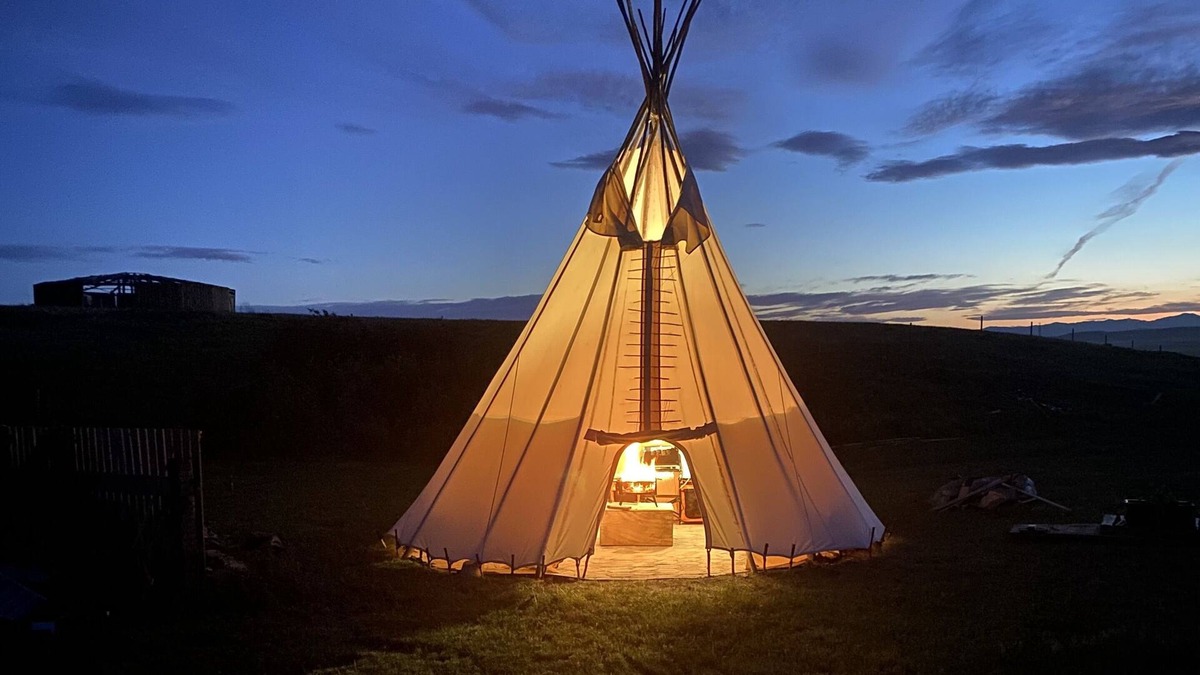 Division No. 3 House | Blackfoot Tipi Lodging under the Prairie Sky.