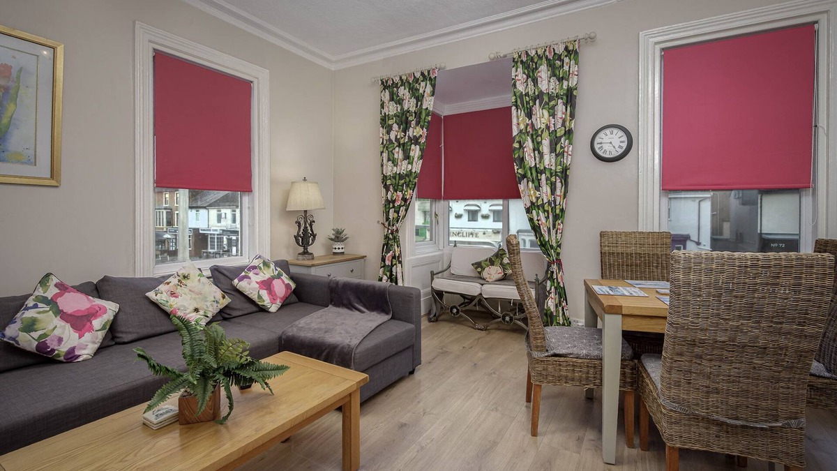 Blackpool Town Center Apartment | Blackpool Abode - Hornby Apartments 1st Foor