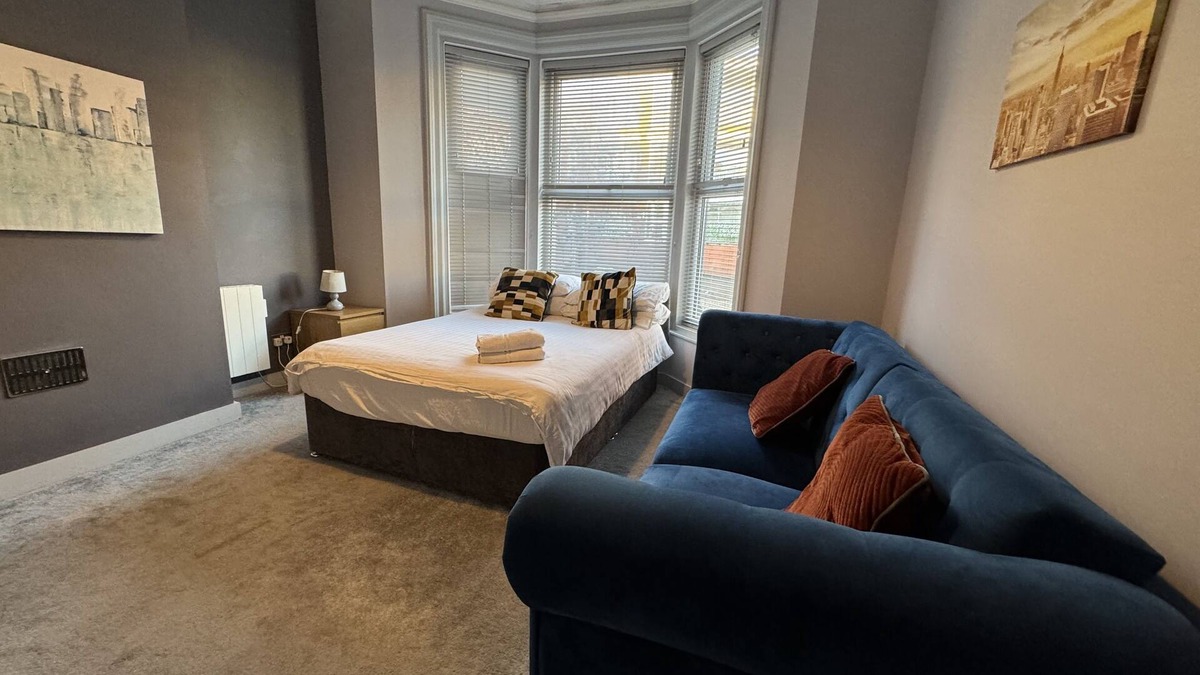 Blackpool Town Center House | Blackpool Townhouse