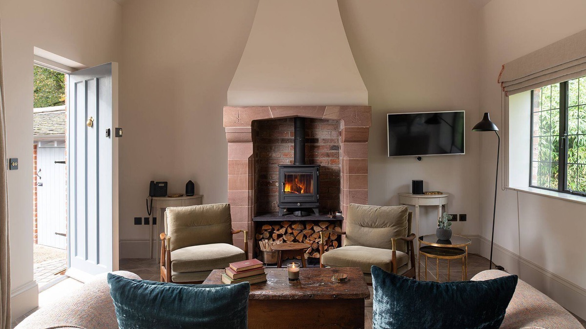 Nantwich Cottage | Blacksmith's Cottage - Luxury Cottages