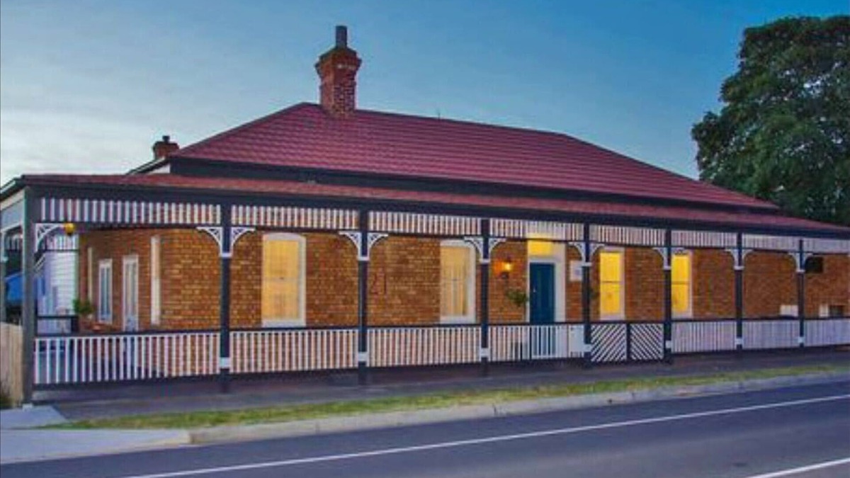 Healesville House | Blackwood House