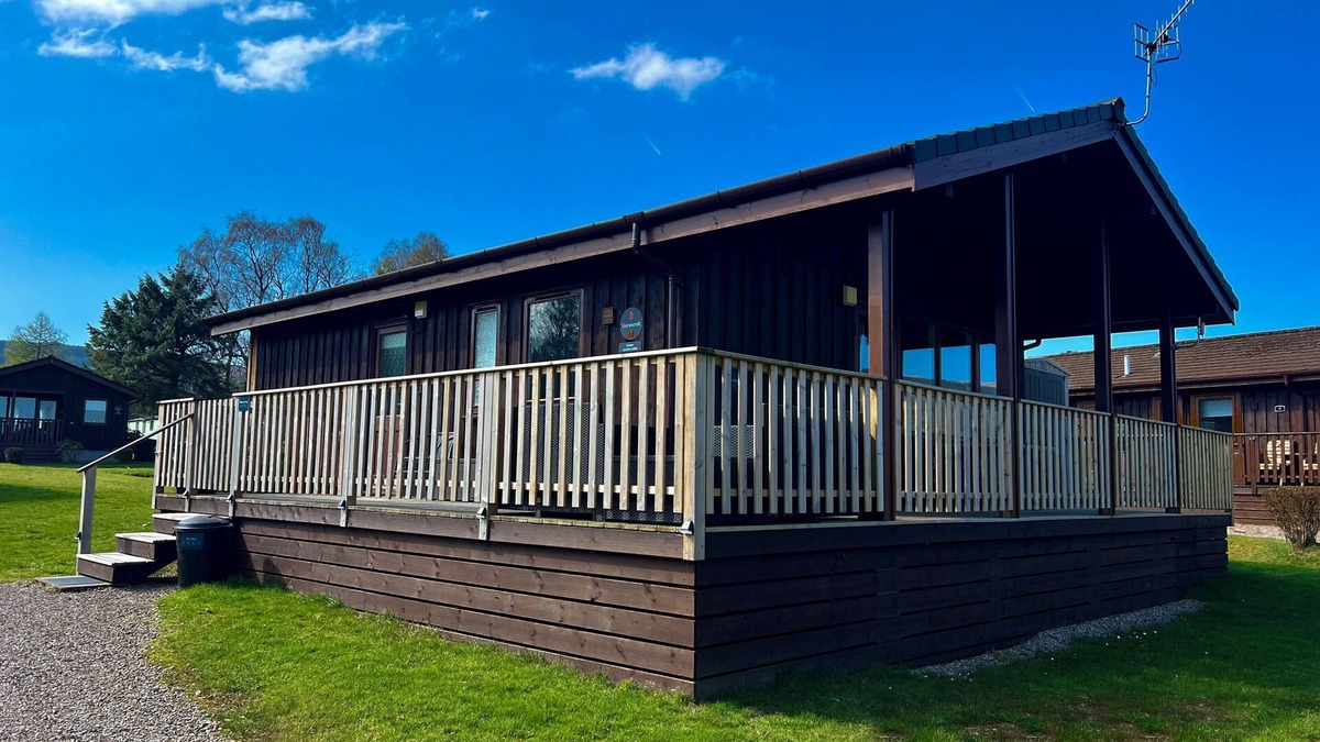 Kilmun Ski Chalet | Blairlagan, stunning loch & mountains views