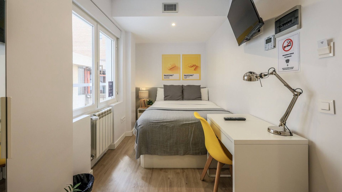 Gaztambide Bed & Breakfast | Blasco de Garay, double room with gym 109