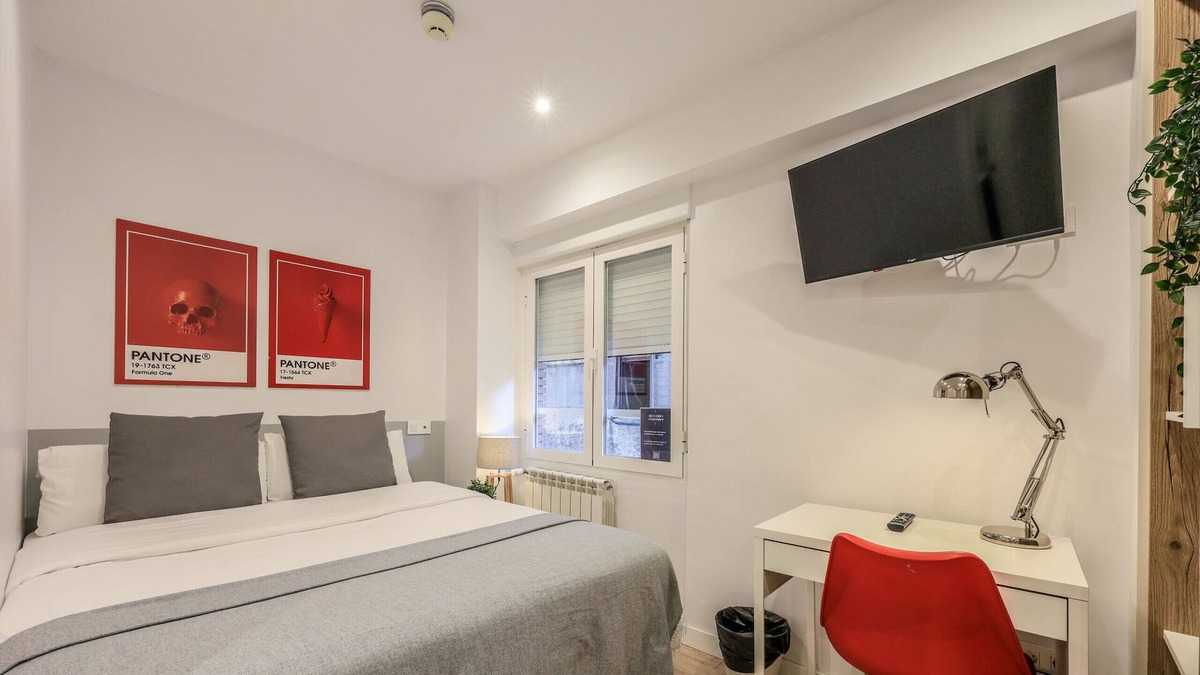 Gaztambide Bed & Breakfast | Blasco de Garay, double room with gym 108