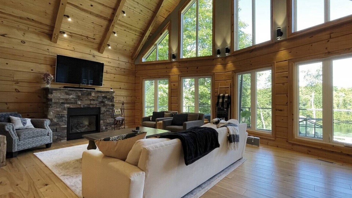 North Kawartha House | Blending Log Home Charm with Luxury Living