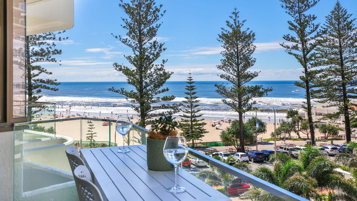 Burleigh Heads Apartment | Bliss On Burleigh - Breathtaking Views