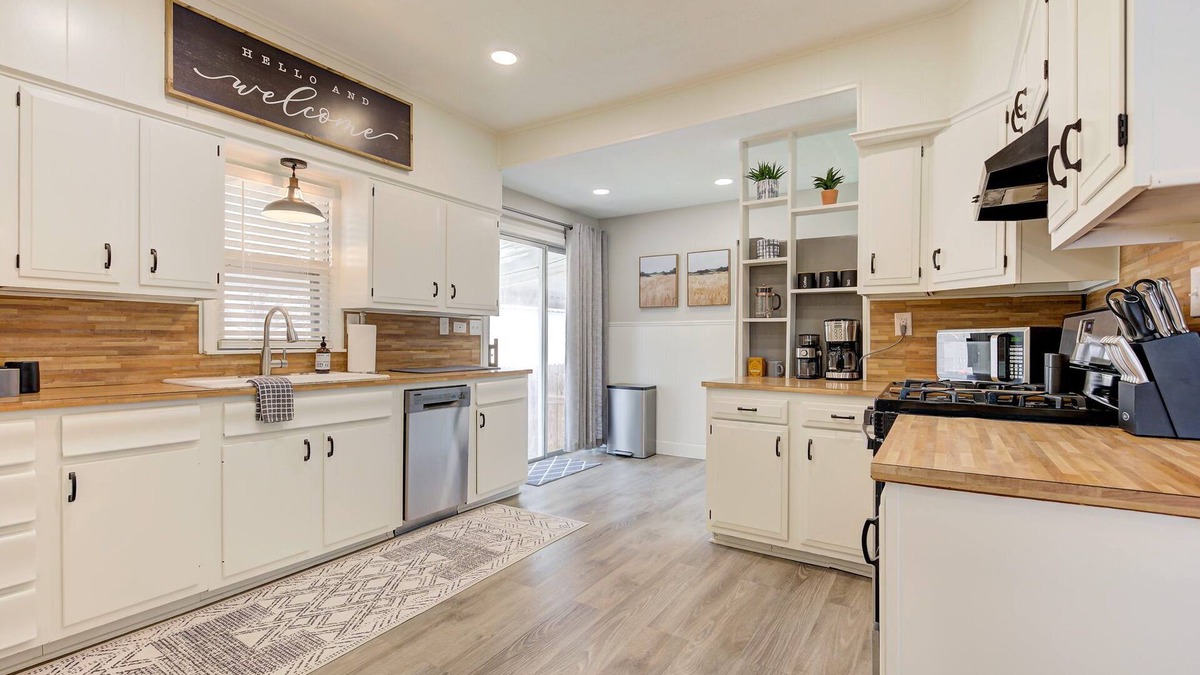 Edmond House | Blissful Bungalow in Downtown Edmond