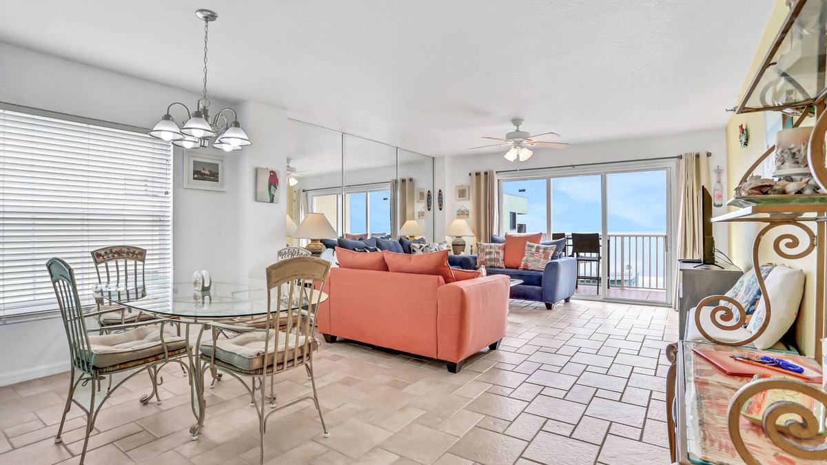 Independence Square Condo | Blissful condo with pool - Gulf-view balcony, private W/D & central AC
