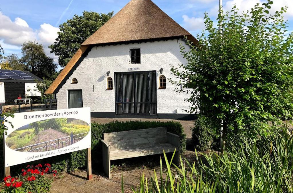 Aperloo Bed & Breakfast | Bloemenboerderij Aperloo