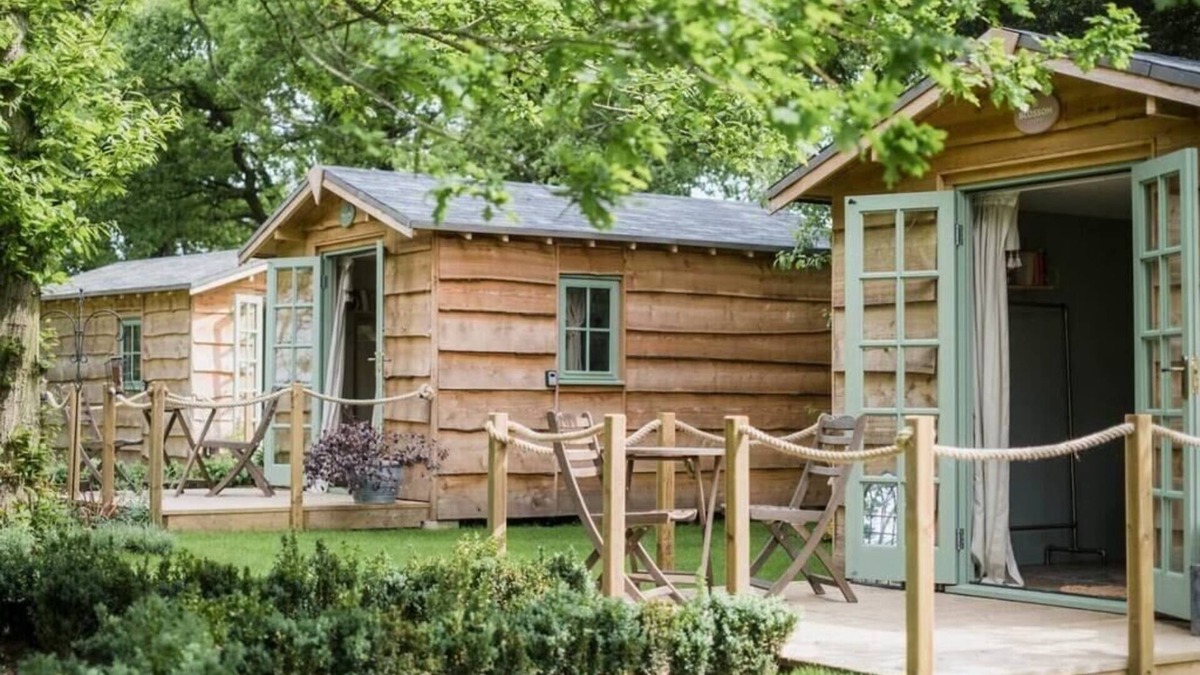 Beccles Cabin | Blossom Lodge, Toad Hall, Wangford