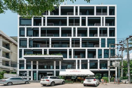 Talat Yai Hotel | Blu Monkey Hub and Hotel Phuket Town- Free All Day Coworking space