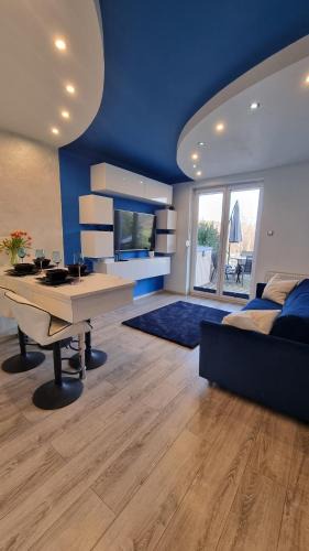 Polanica-Zdroj Apartment | BLUE APARTMENT