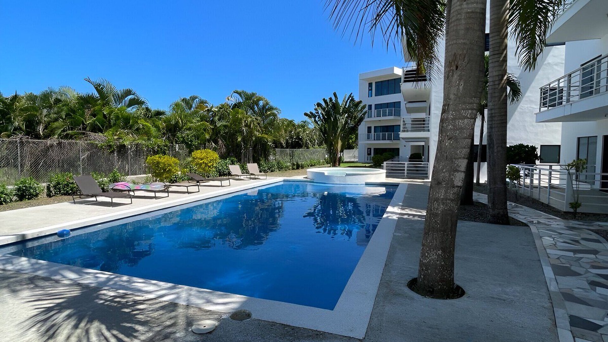 La Mulata Apartment | Blue apt H1 for up to 5 guests, 2 queen bedroom POOL