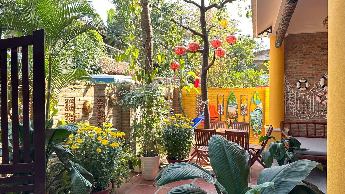 Cam An Hotel | Blue Beach Village