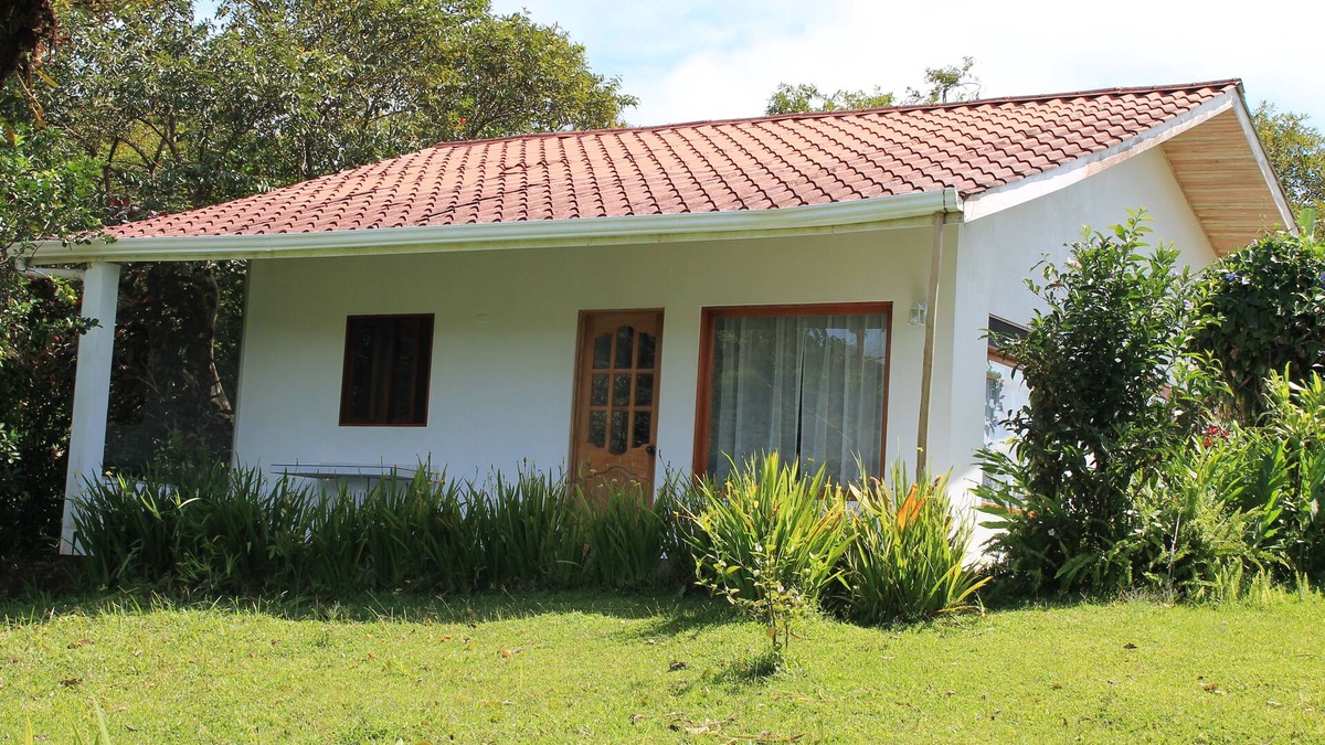 Nuevo Arenal Cottage | Blue Butterfly Cottage - Gated and Private. Not just a cottage; it's a place.
