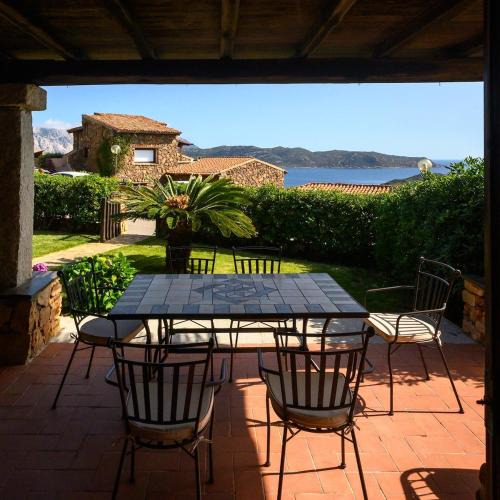 Capo Coda Cavallo Apartment | Blue Dawn