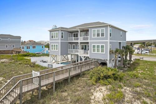 Holden Beach House | Blue Diamond by Pier 42 Vacations Oceanfront Luxury for 30 Guests