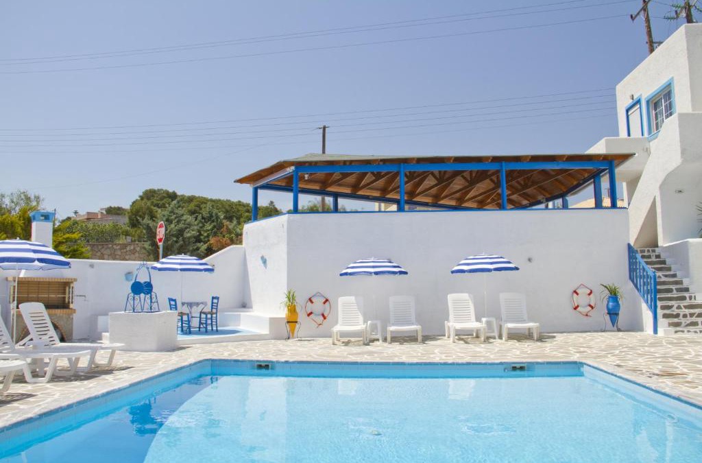 Vagia Apartment | Blue Dolphin Studios and Apartment