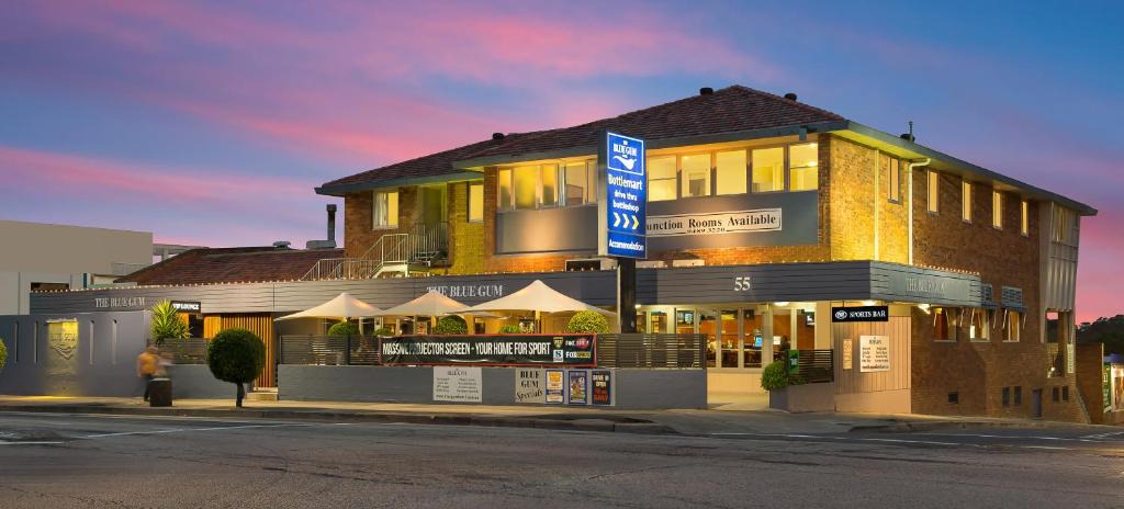 Waitara Hotel | Blue Gum Hotel