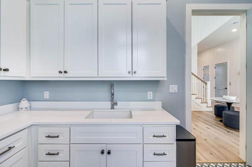 Aransas County House | Blue Havana 104 DAR