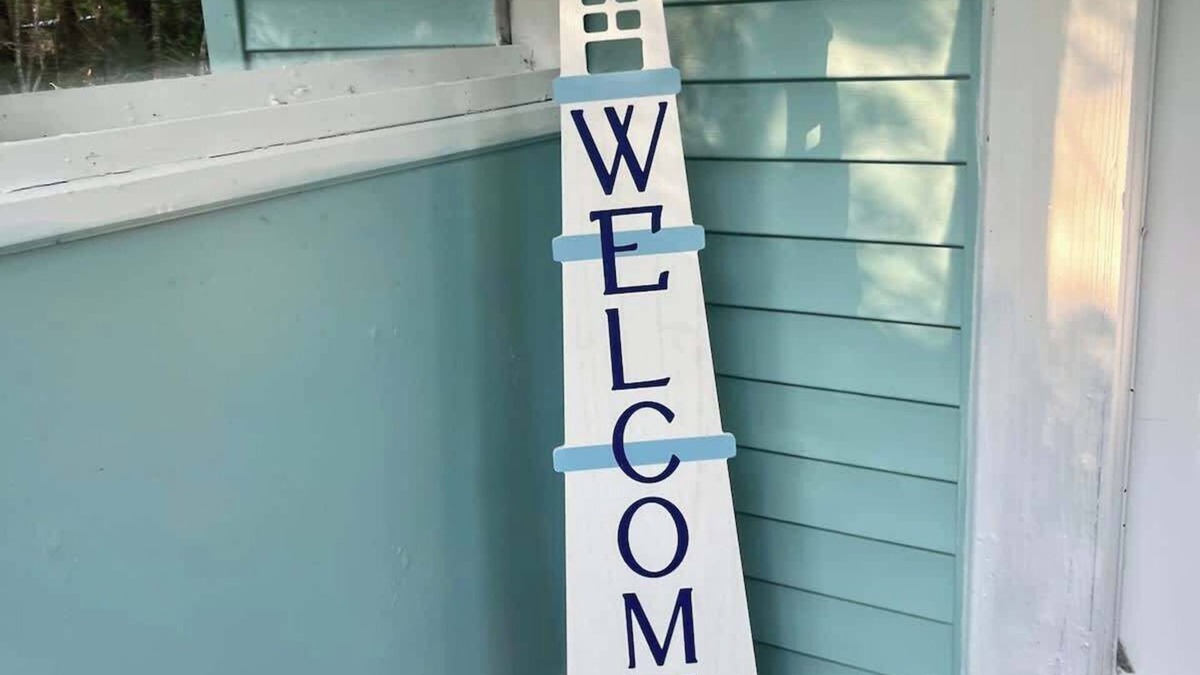 Ocean Springs House | Blue Horizon Bungalow: Coastal Charm