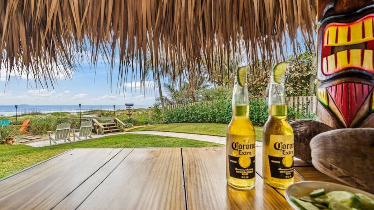 Cocoa Beach House | Blue Horizon Oceanfront Home l Sleeps 14 l Private Beach Access