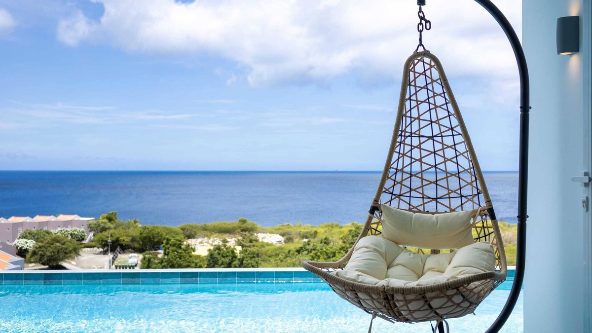 Jan Kok Villa | Blue Horizon Villa | Infinity Pool & Ocean Views