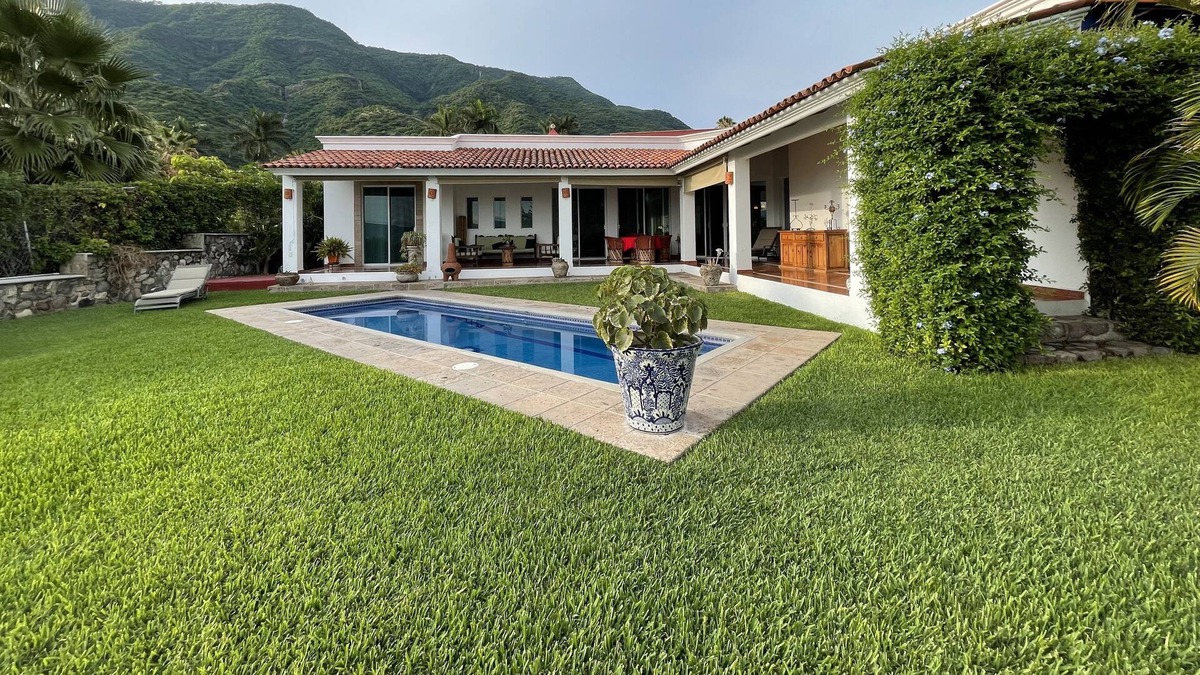 Raquet Club House | Blue House with Views Is Open!