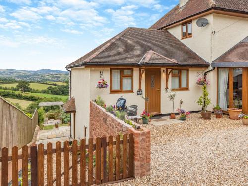 West Quantoxhead House | Blue Inkle