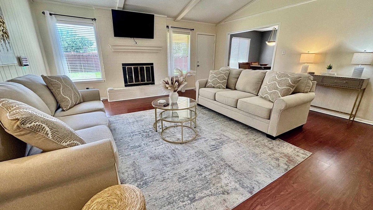 Lubbock House | Blue Jay's Magnolia - 3BR 2BA - Family Friendly
