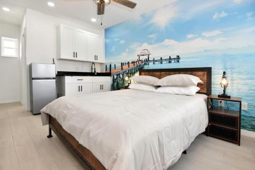 Daytona Beach Shores Apartment | Blue Mist Motel - Room #7
