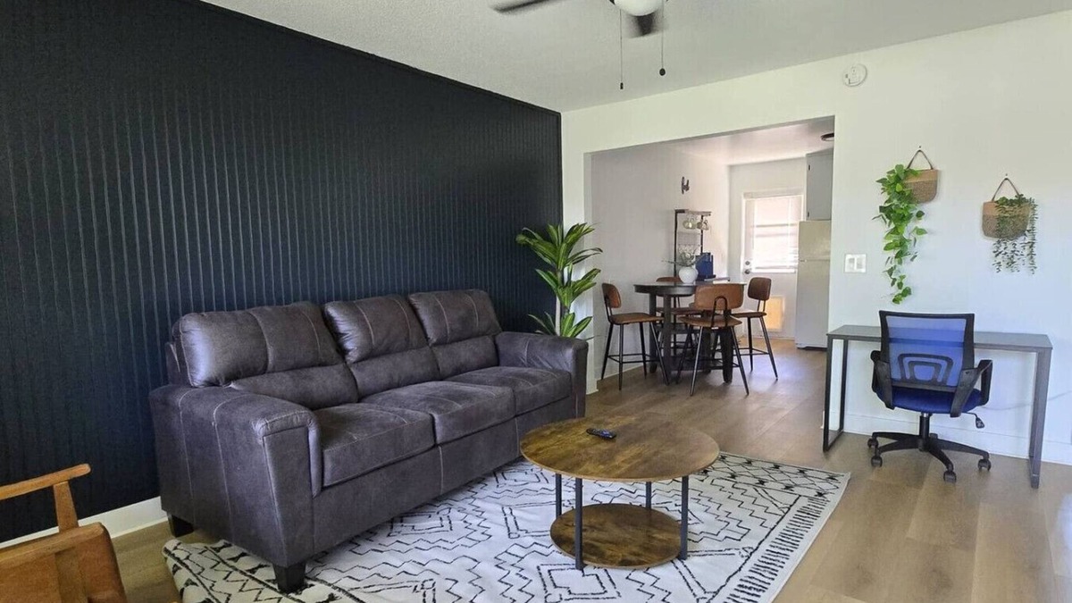 Glendale Apartment | Blue&Pink#3|Pool|CentralPHX