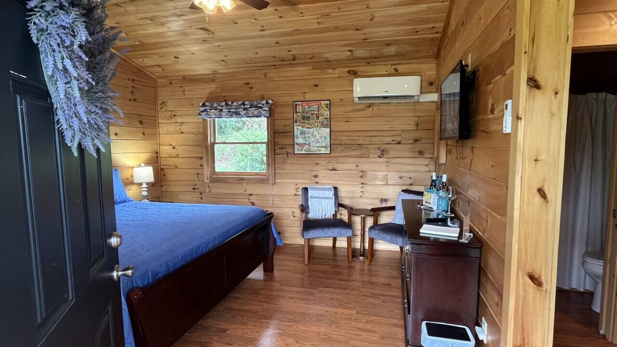 Floyd Cabin | Blue Ridge Bound Cabin 326