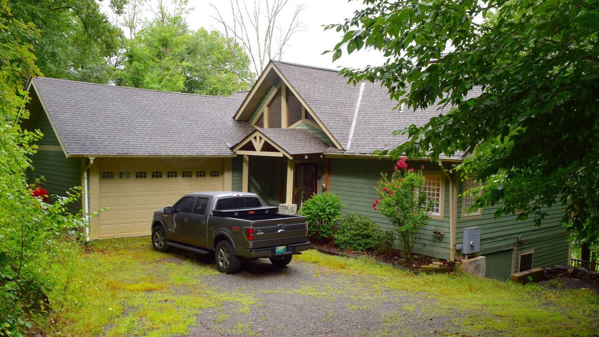 Canton House | Blue Ridge Mountain Getaway In Springdale Country Club (Gated Community)
