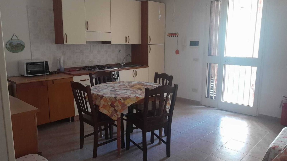 Specchiarica Apartment | BLUE SEA COTTAGE 200 METERS FROM THE BEACH SUITABLE FOR FAMILY