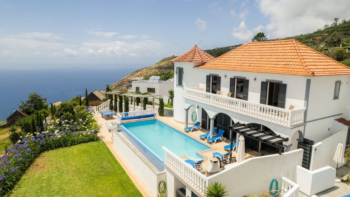 Calheta Villa | Blue Sea Tower, Luxury Character Villa, Private Heated Pool. Superb Ocean view
