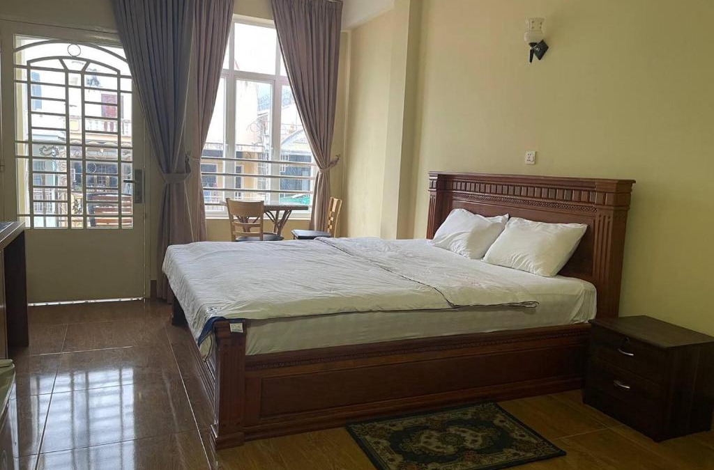 Daun Penh House | BLUE SKY GUEST HOUSE