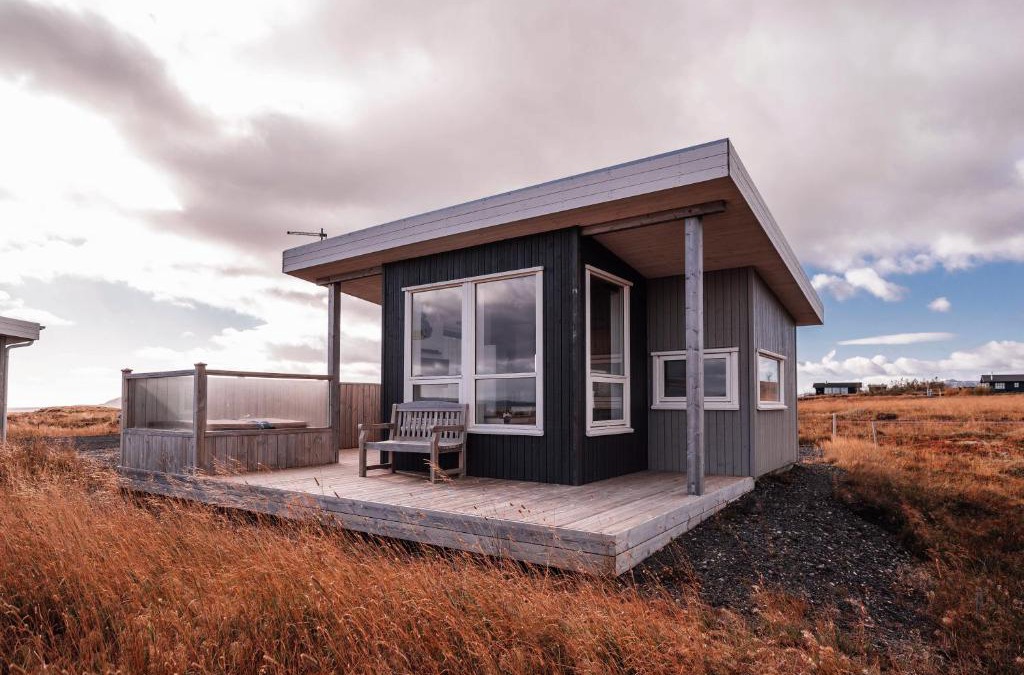 Reykholt House | Blue View Cabin 3B With private hot tub