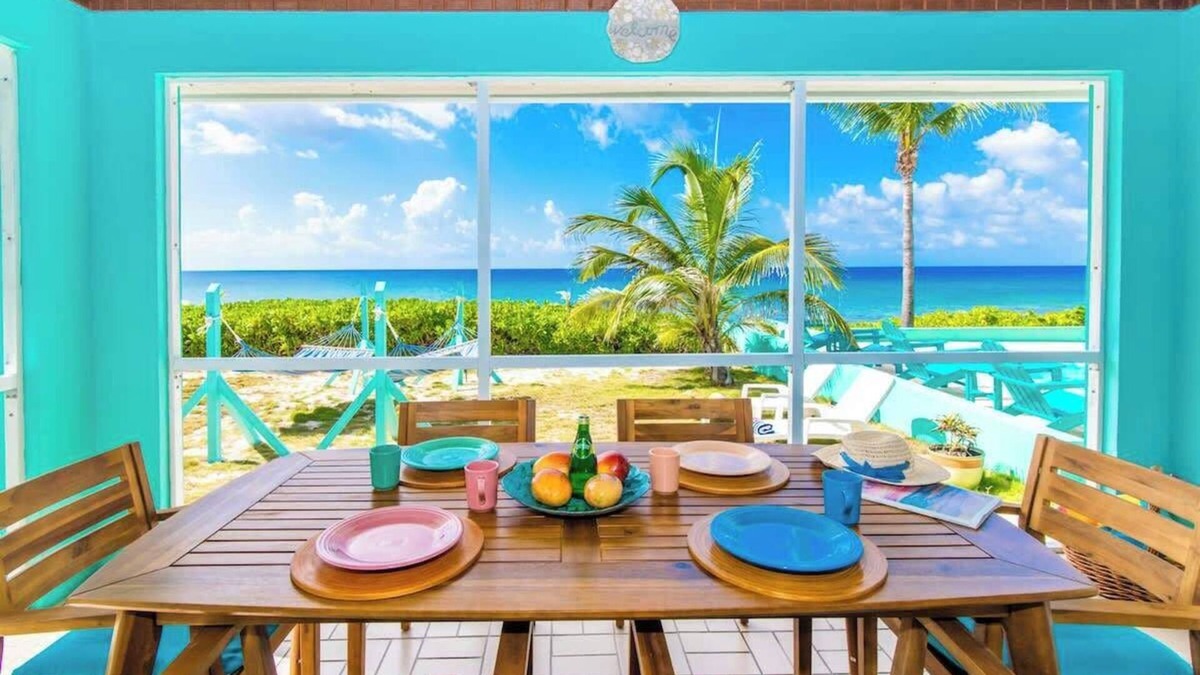Old Man Bay House | Blue Vista Villa - Oceanfront 5 Bedroom Pool Home