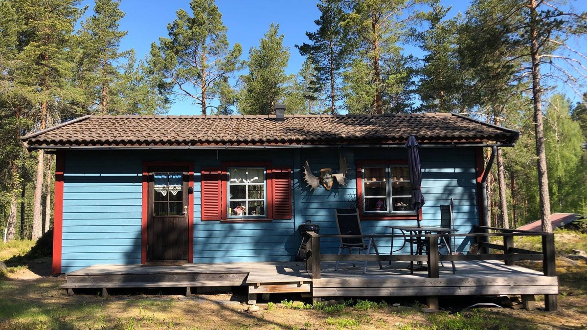 Dalarna County Cabin | Blueberry cottage