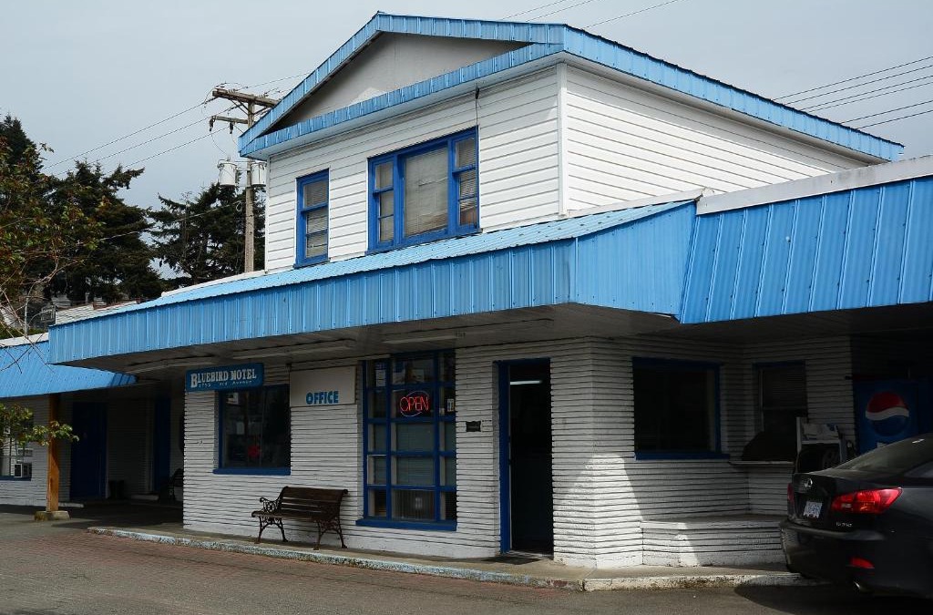 Port Alberni Hotel | Bluebird Motel