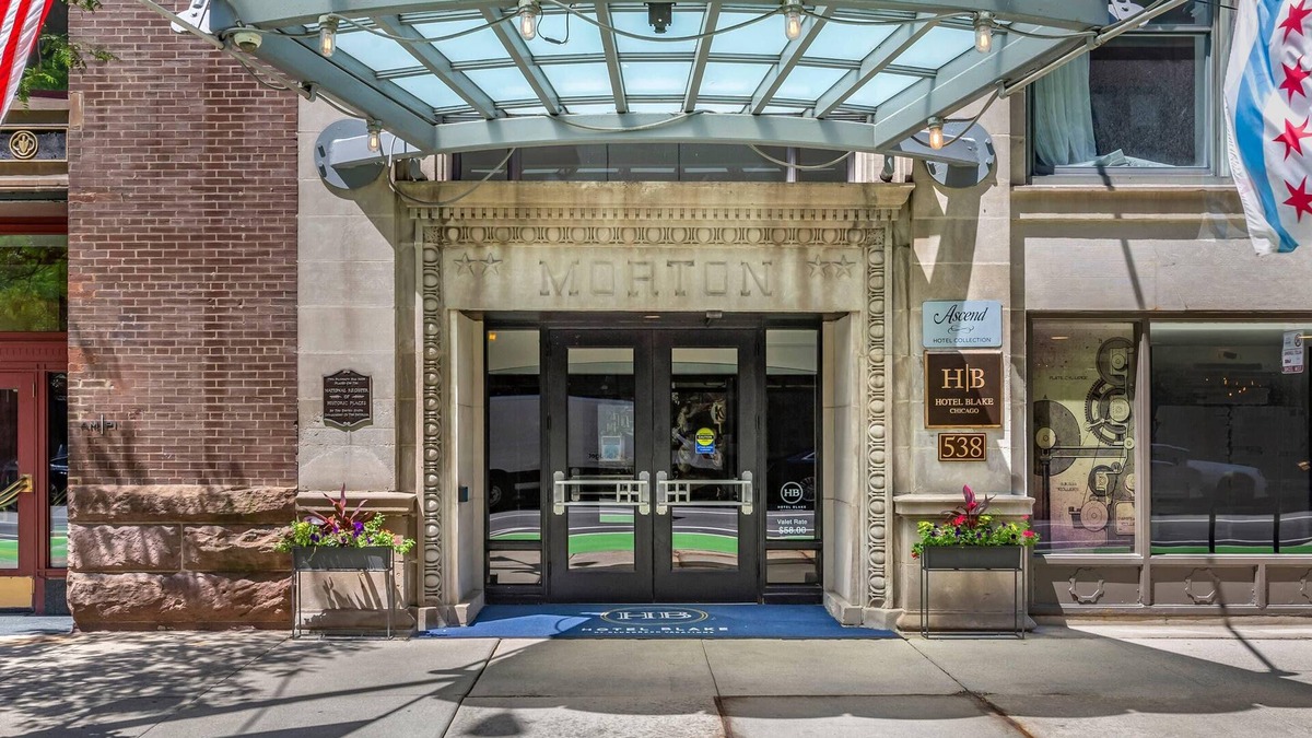 The Loop Hotel | Bluegreen Vacations Hotel Blake, an Ascend Collection Hotel